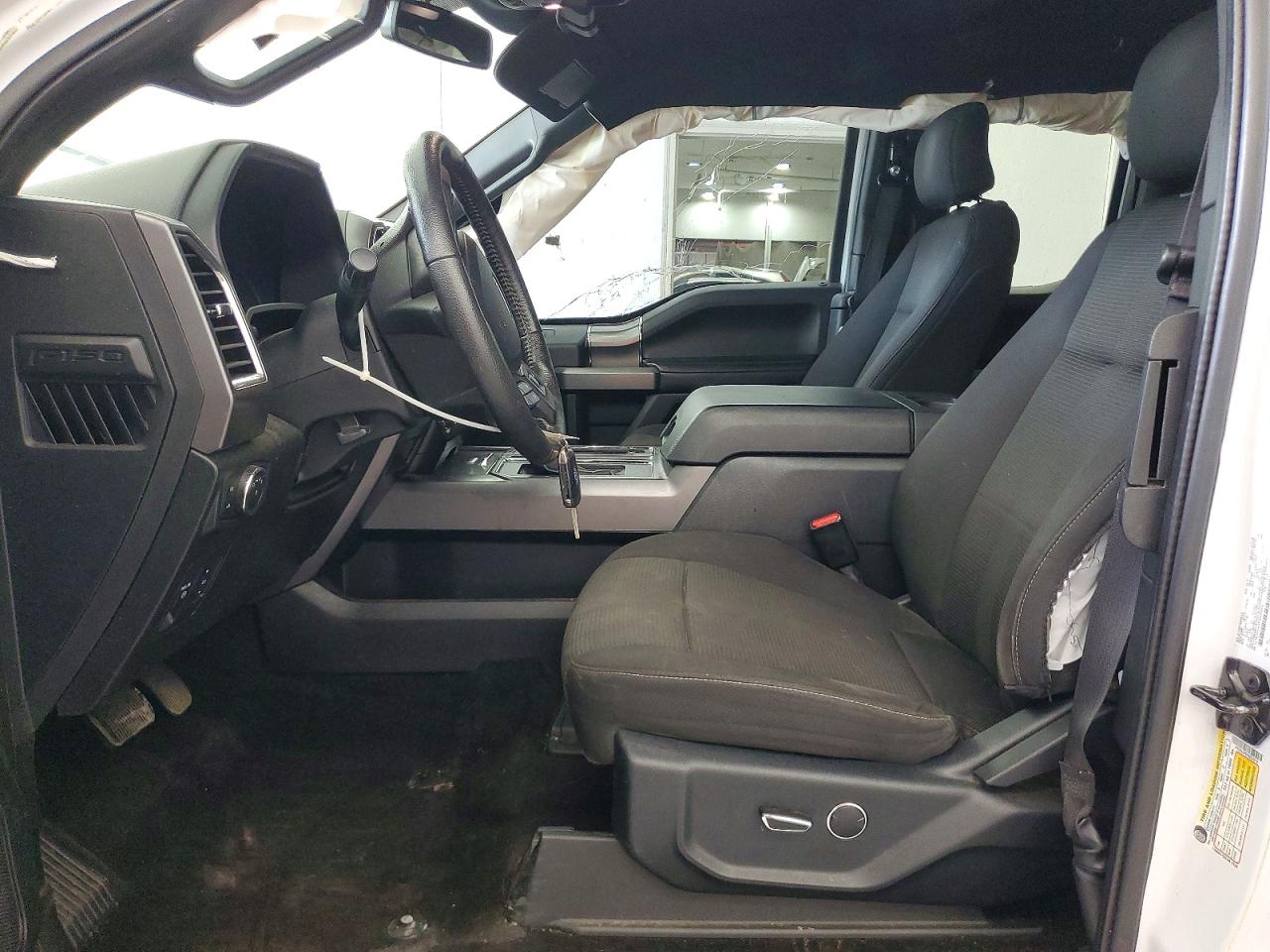 2015 Ford F150 Super Cab White vin: 1FTEX1CPXFKD53214