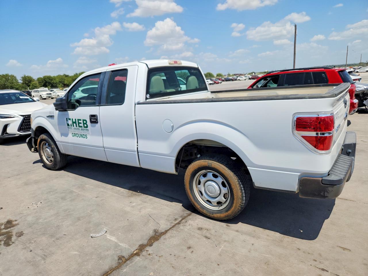 2010 Ford F150 Super Cab White vin: 1FTEX1CW2AFC63242