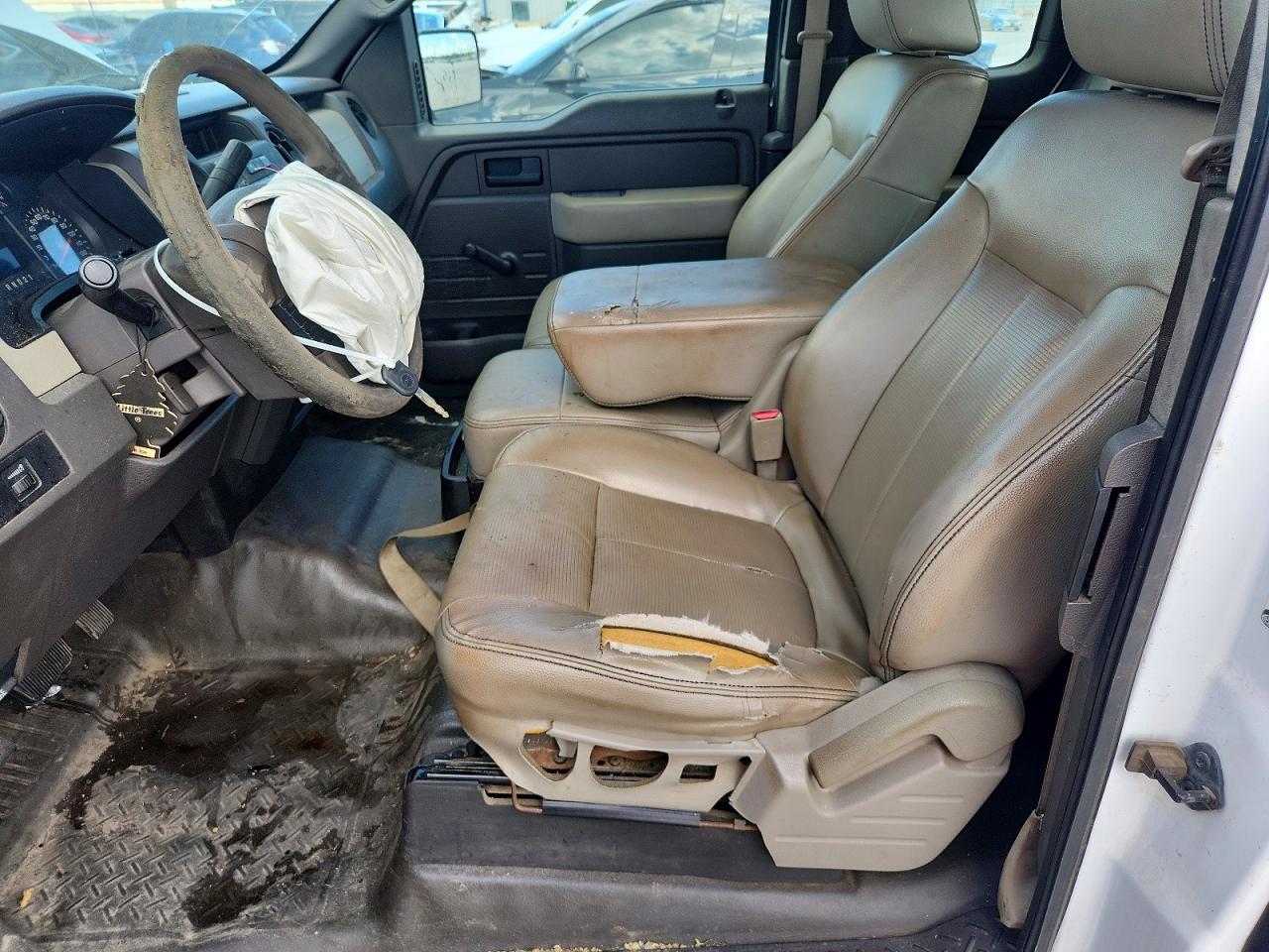 2010 Ford F150 Super Cab White vin: 1FTEX1CW3AFA77757