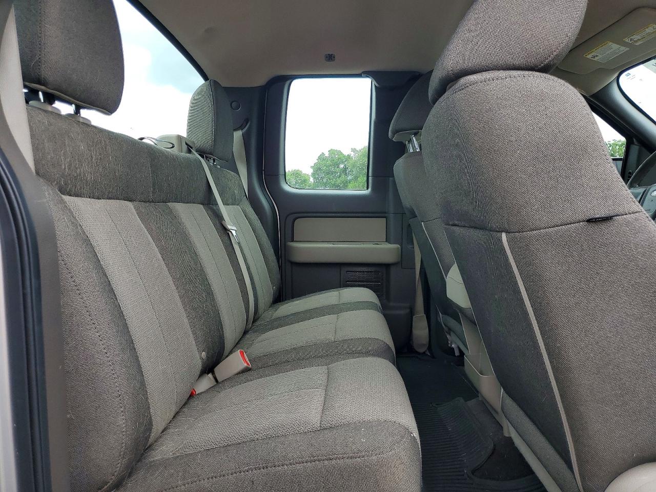 2010 Ford F150 Super Cab Silver vin: 1FTEX1CW4AFA77279