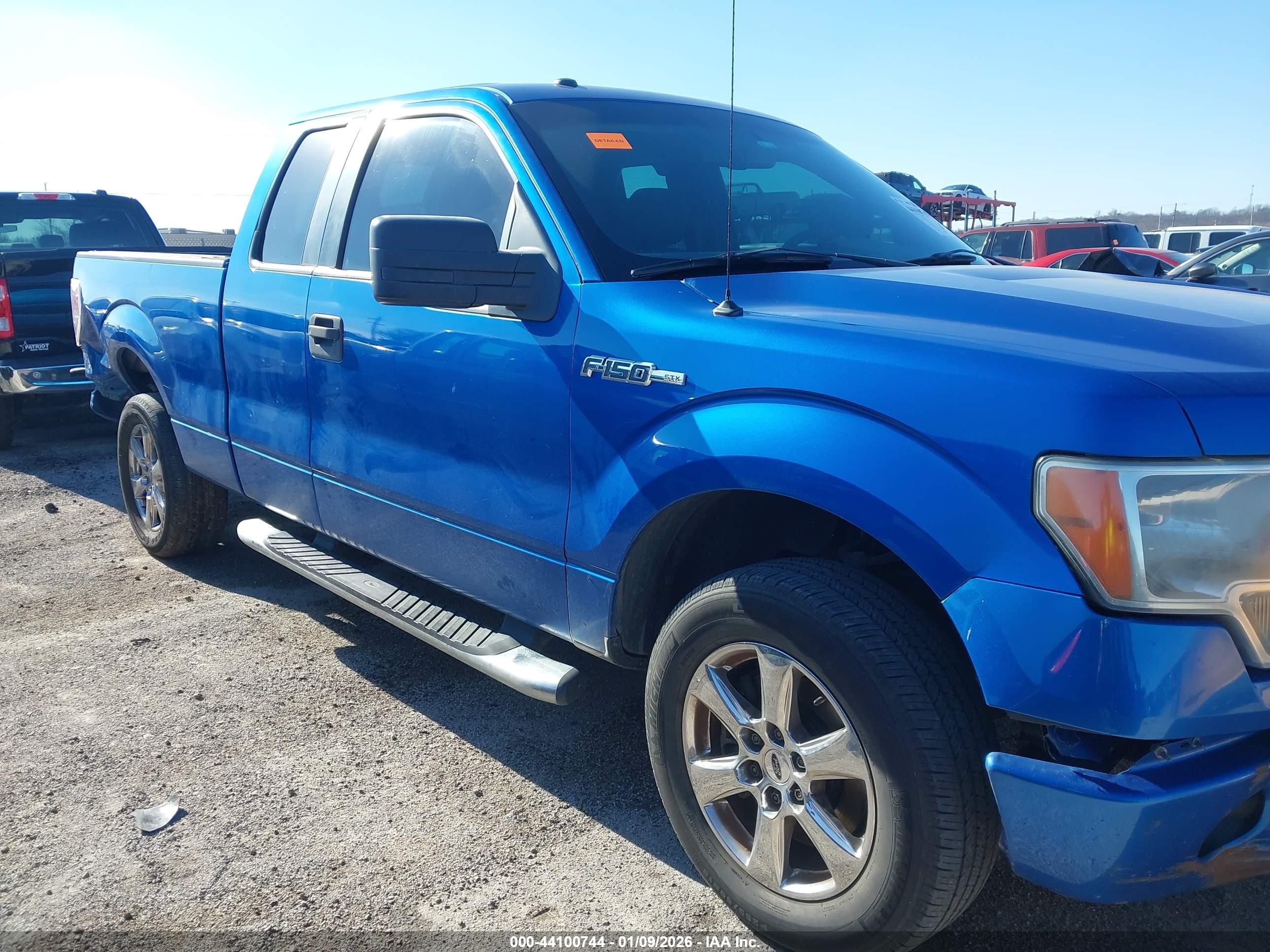 2010 Ford F-150 Stx/xl Blue vin: 1FTEX1CW6AFA07735