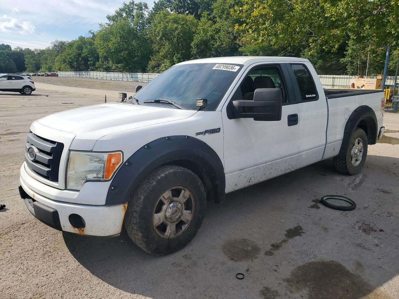 2010 Ford F150 Super Cab White vin: 1FTEX1CW7AFA78667