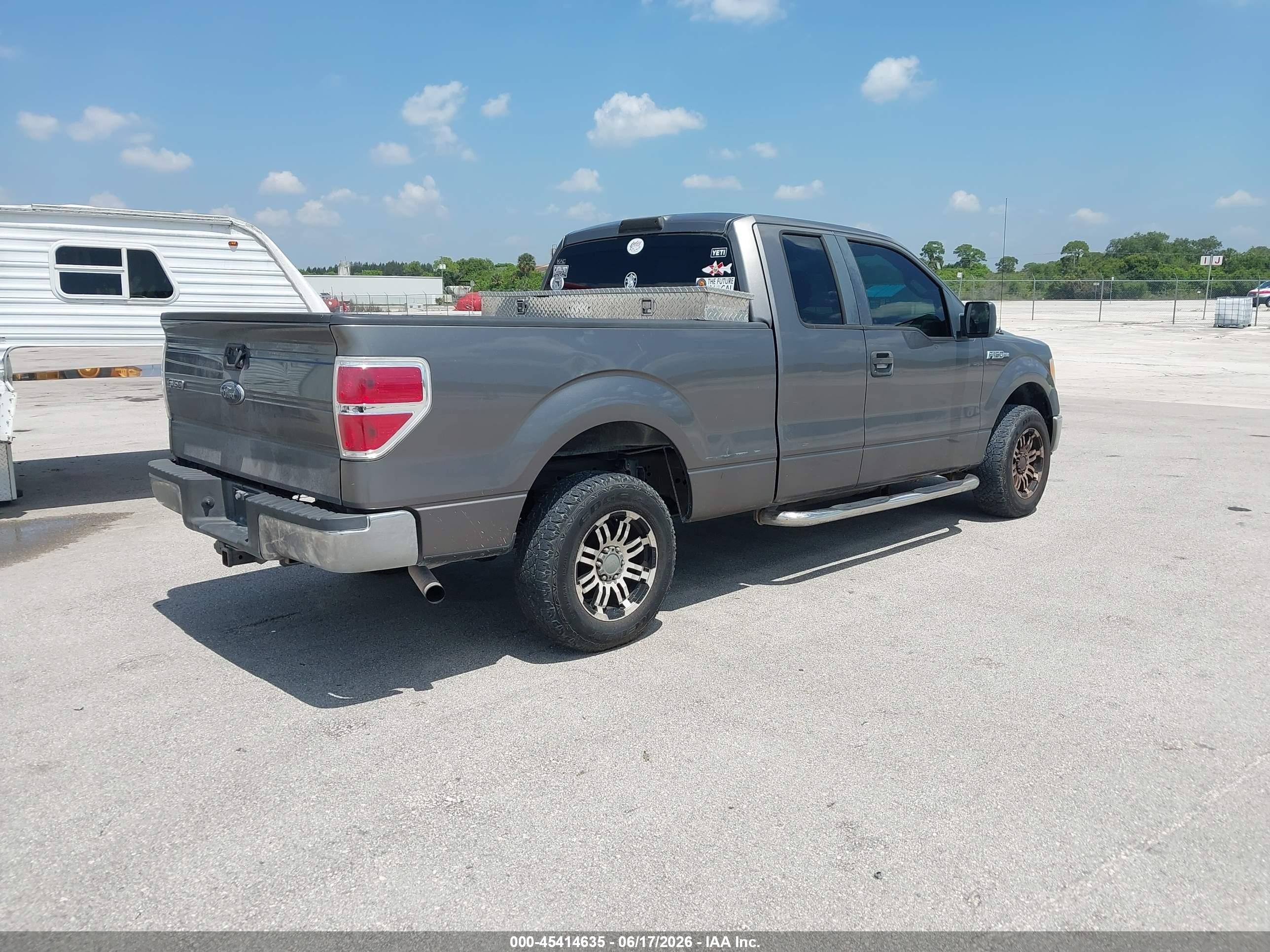 2010 Ford F-150 Xl Gray vin: 1FTEX1CW9AFA26487