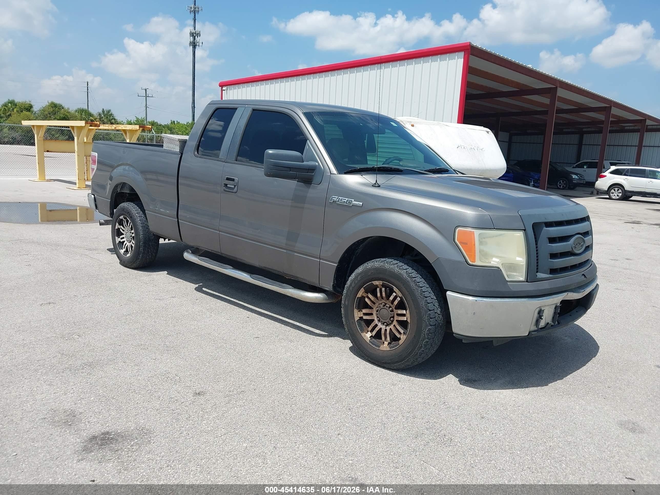 2010 Ford F-150 Xl Gray vin: 1FTEX1CW9AFA26487