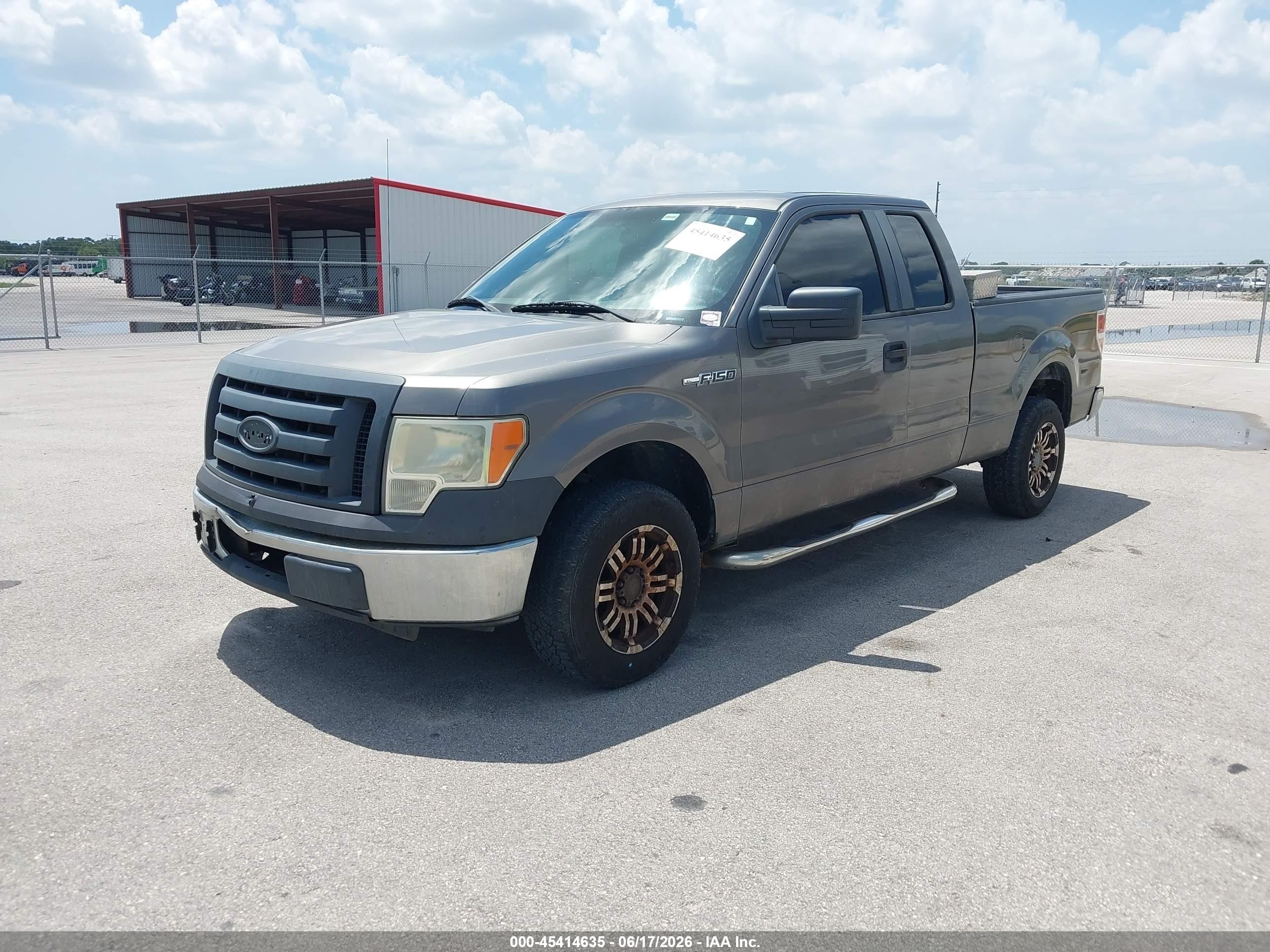 2010 Ford F-150 Xl Gray vin: 1FTEX1CW9AFA26487