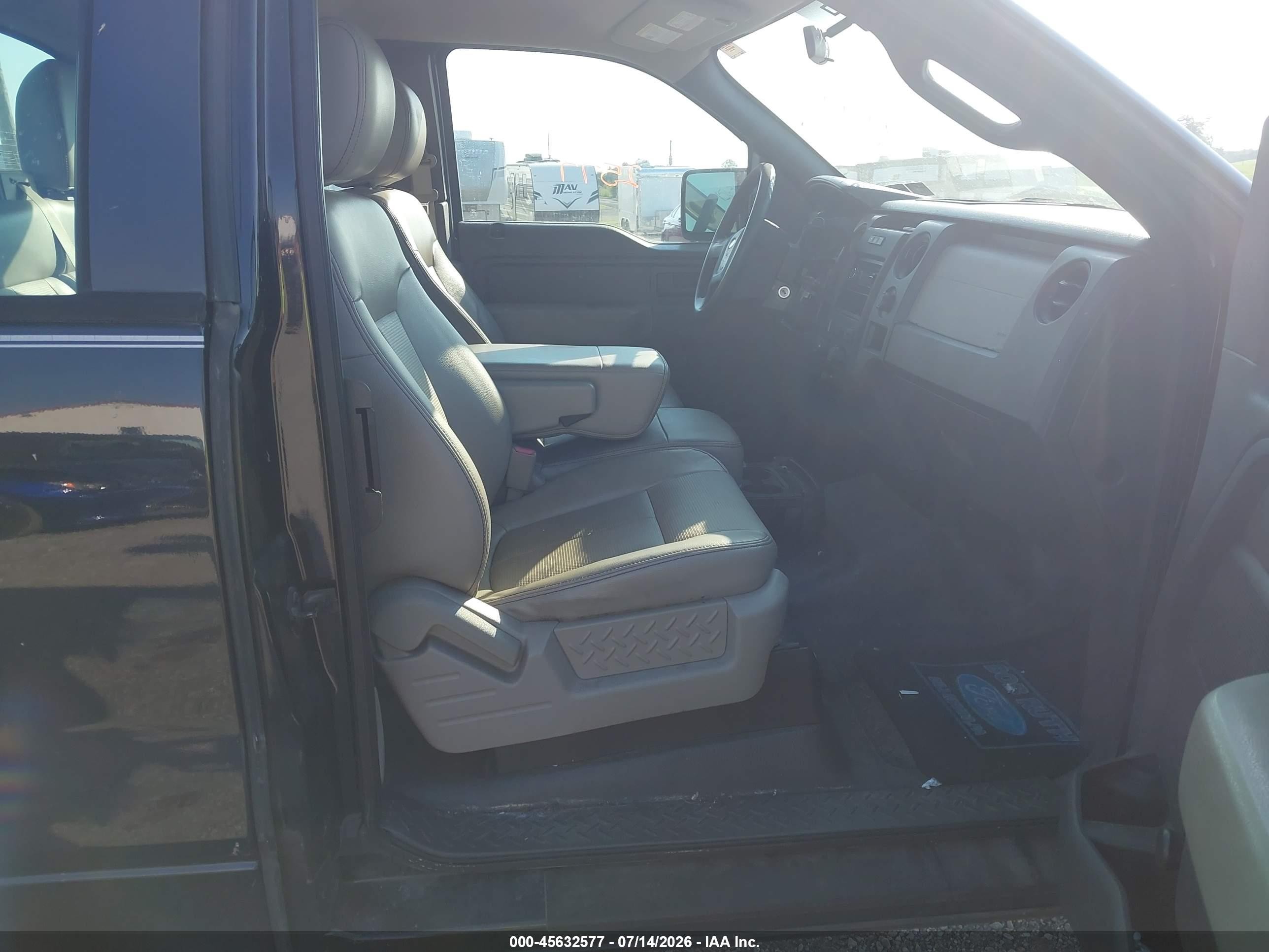2010 Ford F-150 Xl Black vin: 1FTEX1CWXAFC80404