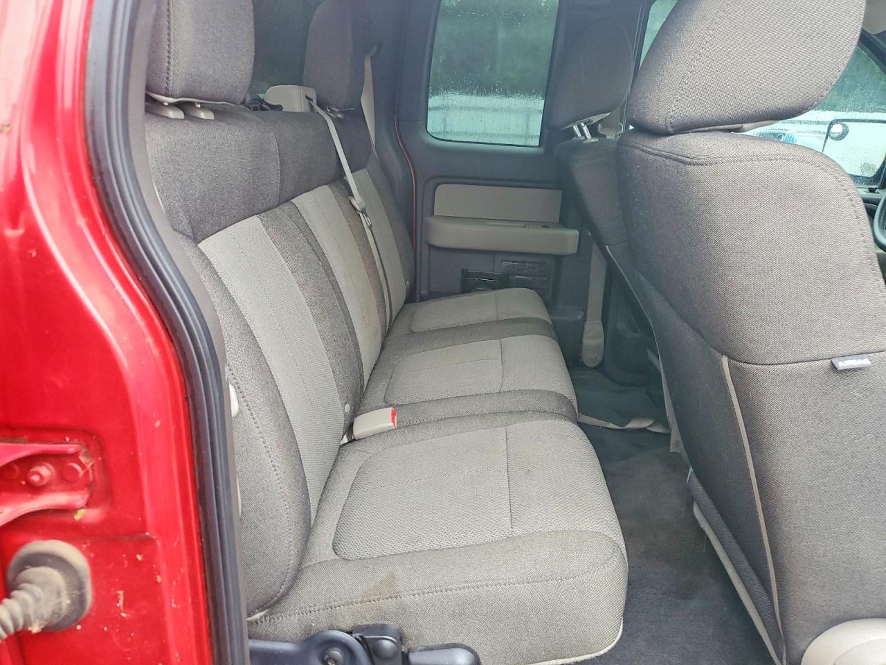 2010 Ford F150 Super Cab Red vin: 1FTEX1CWXAFD73715