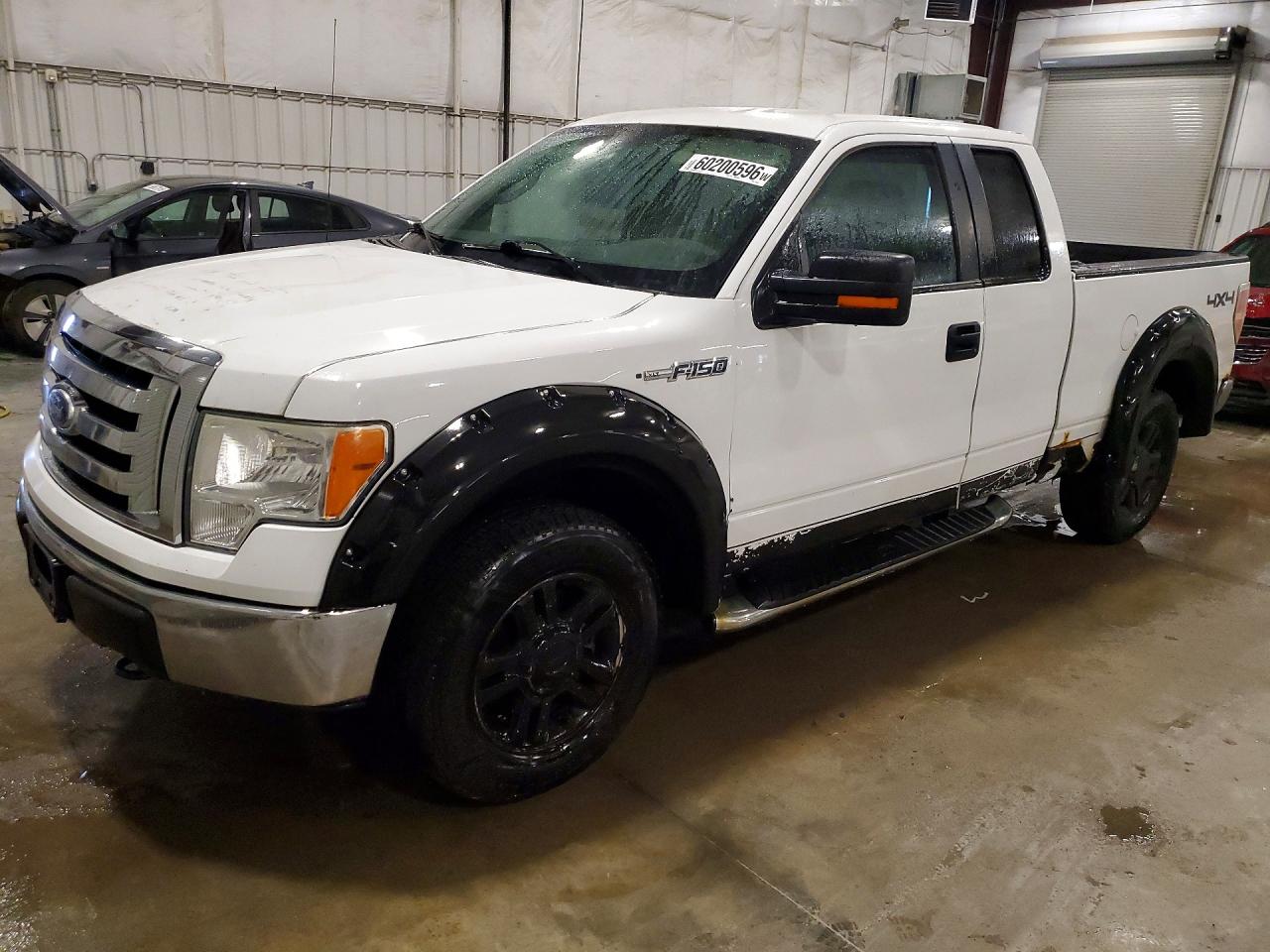 2010 Ford F150 Super Cab White vin: 1FTEX1E80AKC10903