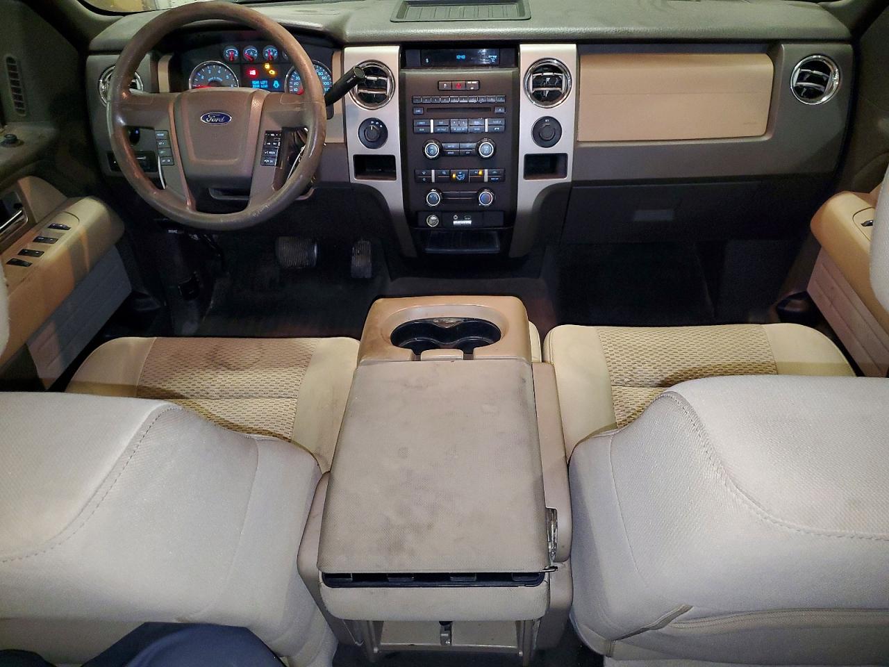 2010 Ford F150 Super Cab White vin: 1FTEX1E80AKC10903