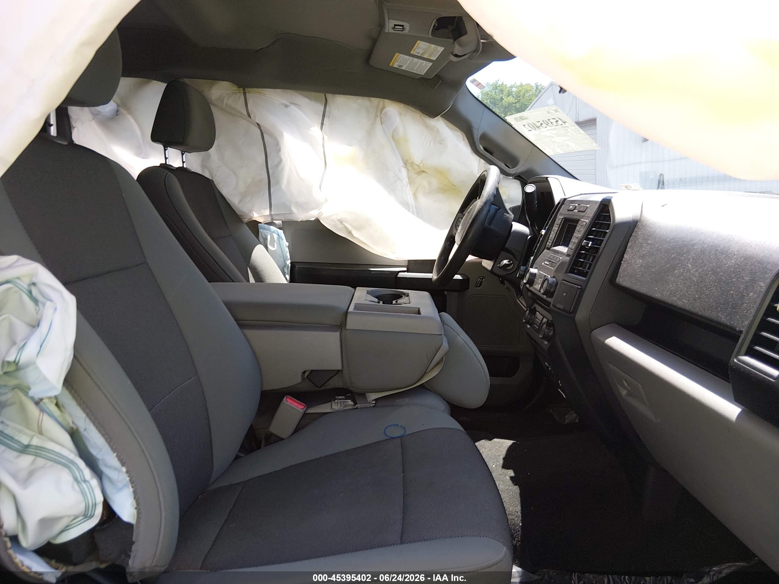 2015 Ford F-150 Xl Silver vin: 1FTEX1E81FFA47856