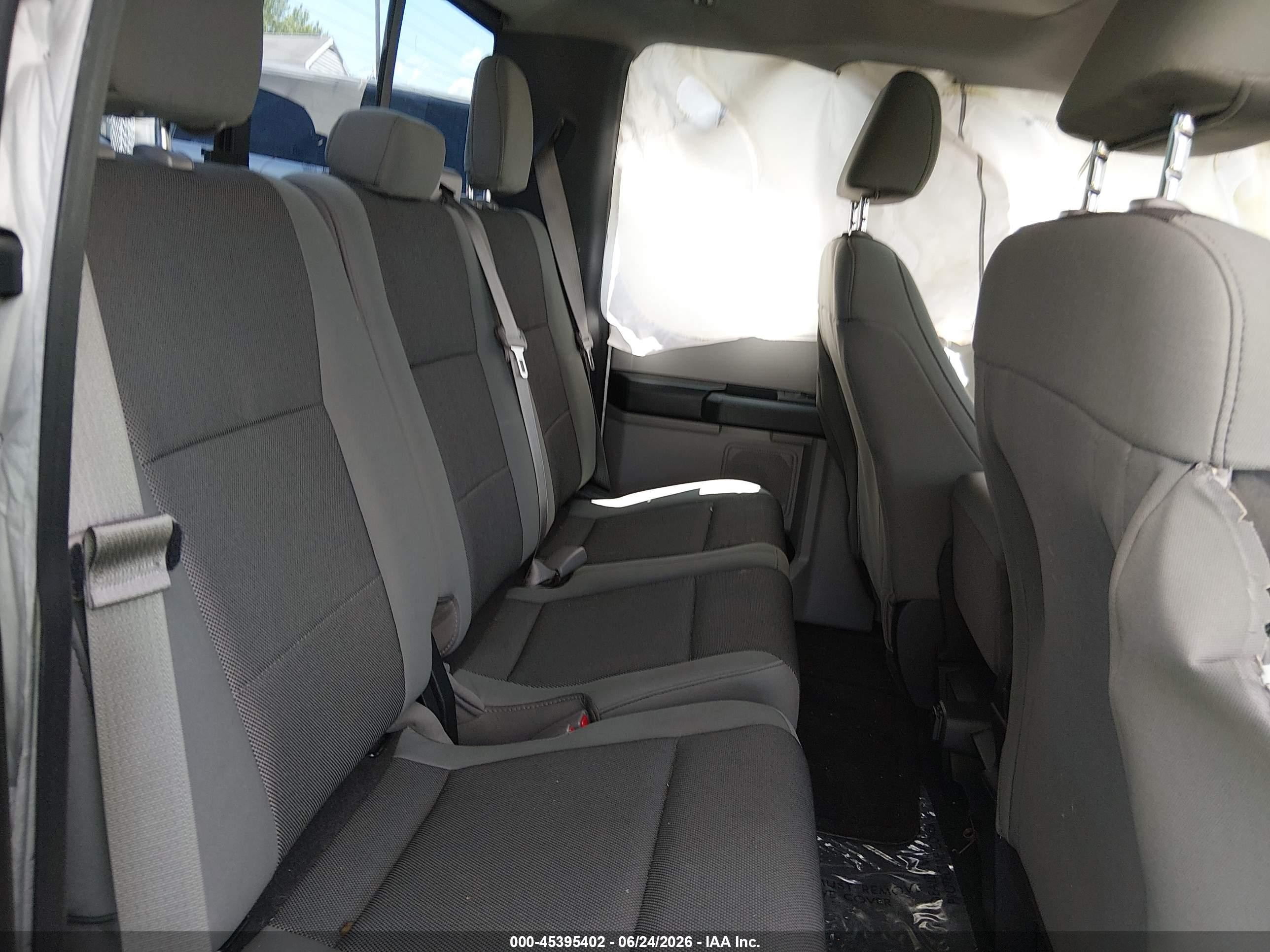 2015 Ford F-150 Xl Silver vin: 1FTEX1E81FFA47856