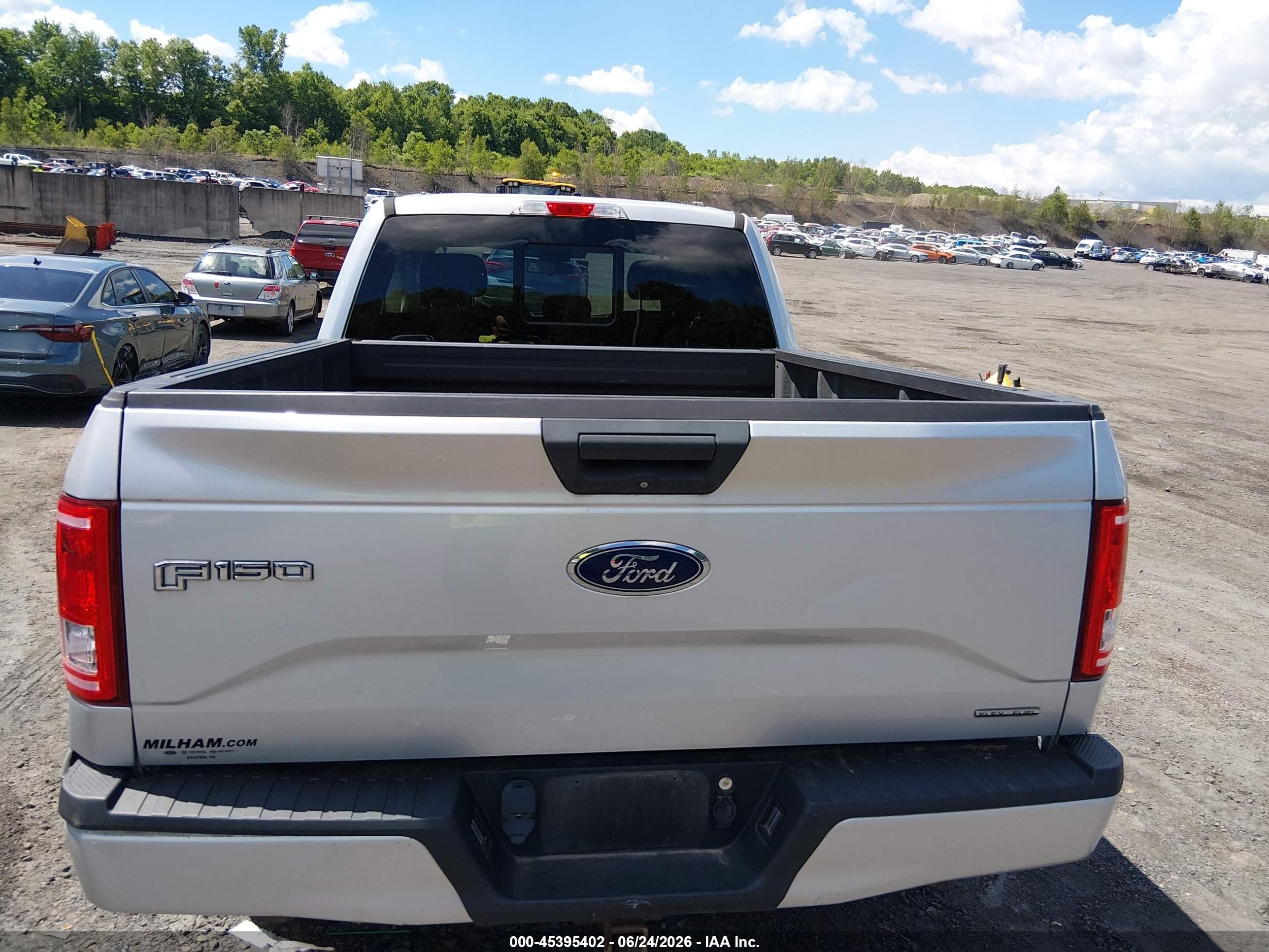 2015 Ford F-150 Xl Silver vin: 1FTEX1E81FFA47856
