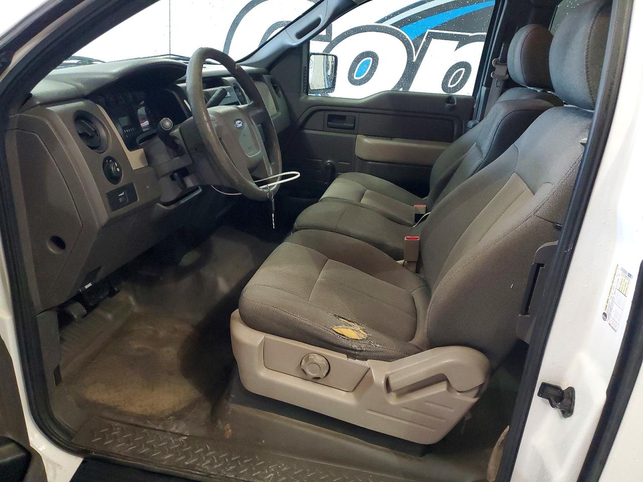 2010 Ford F150 Super Cab Белый vin: 1FTEX1E82AFA60138