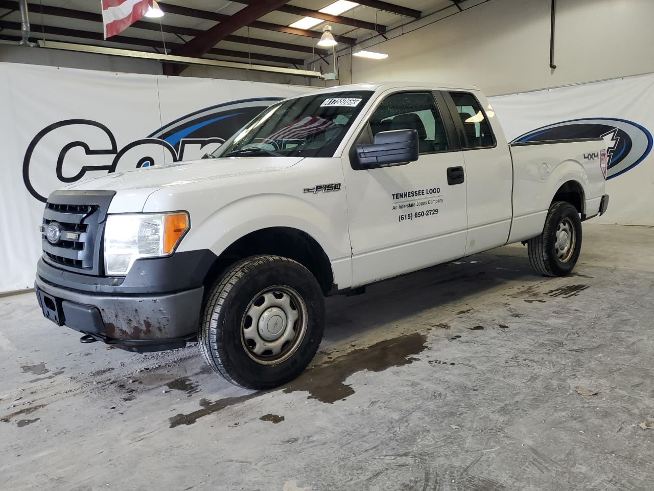 2010 Ford F150 Super Cab Белый vin: 1FTEX1E82AFA60138 Damage: Left Front Door, Heavy Scratch, 2 To 3 Inches