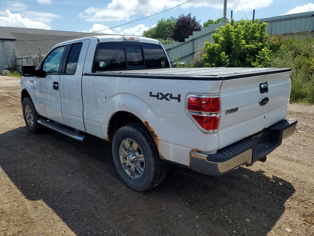 2010 Ford F150 Super Cab White vin: 1FTEX1E83AFD76924