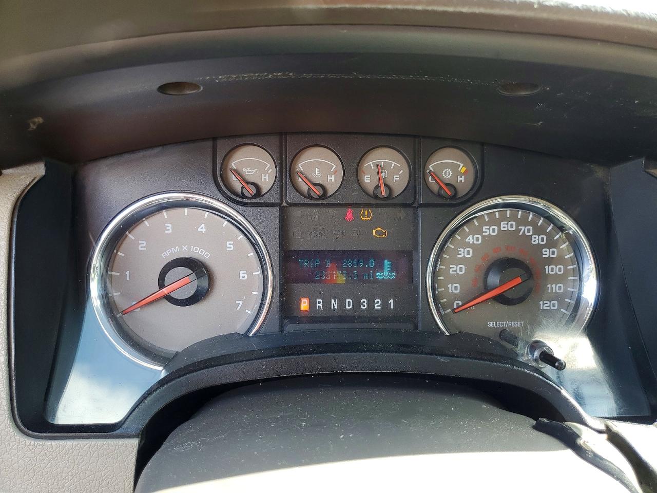2010 Ford F150 Super Cab White vin: 1FTEX1E83AFD76924