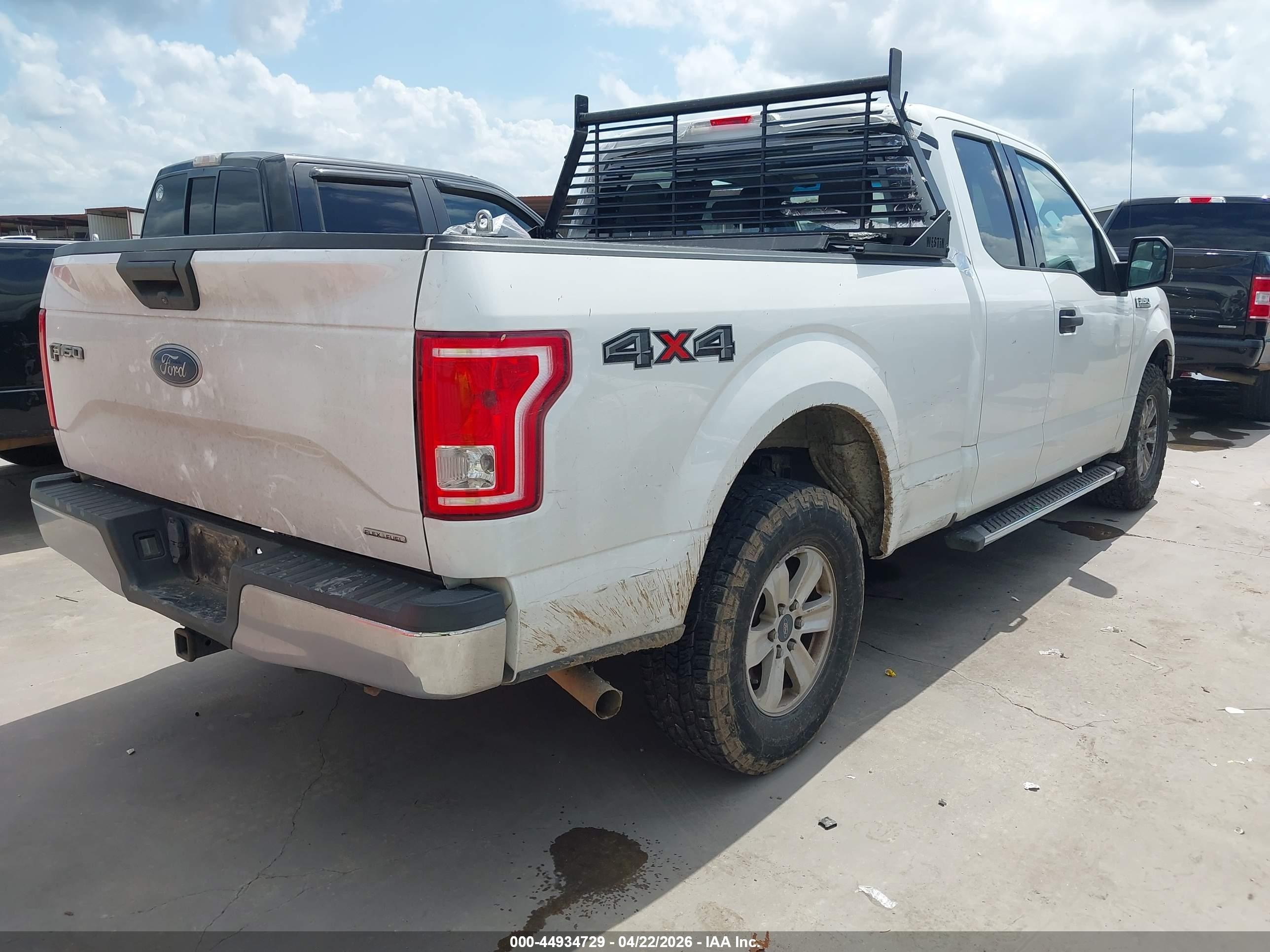 2015 Ford F-150 Xlt White vin: 1FTEX1E83FFD09313