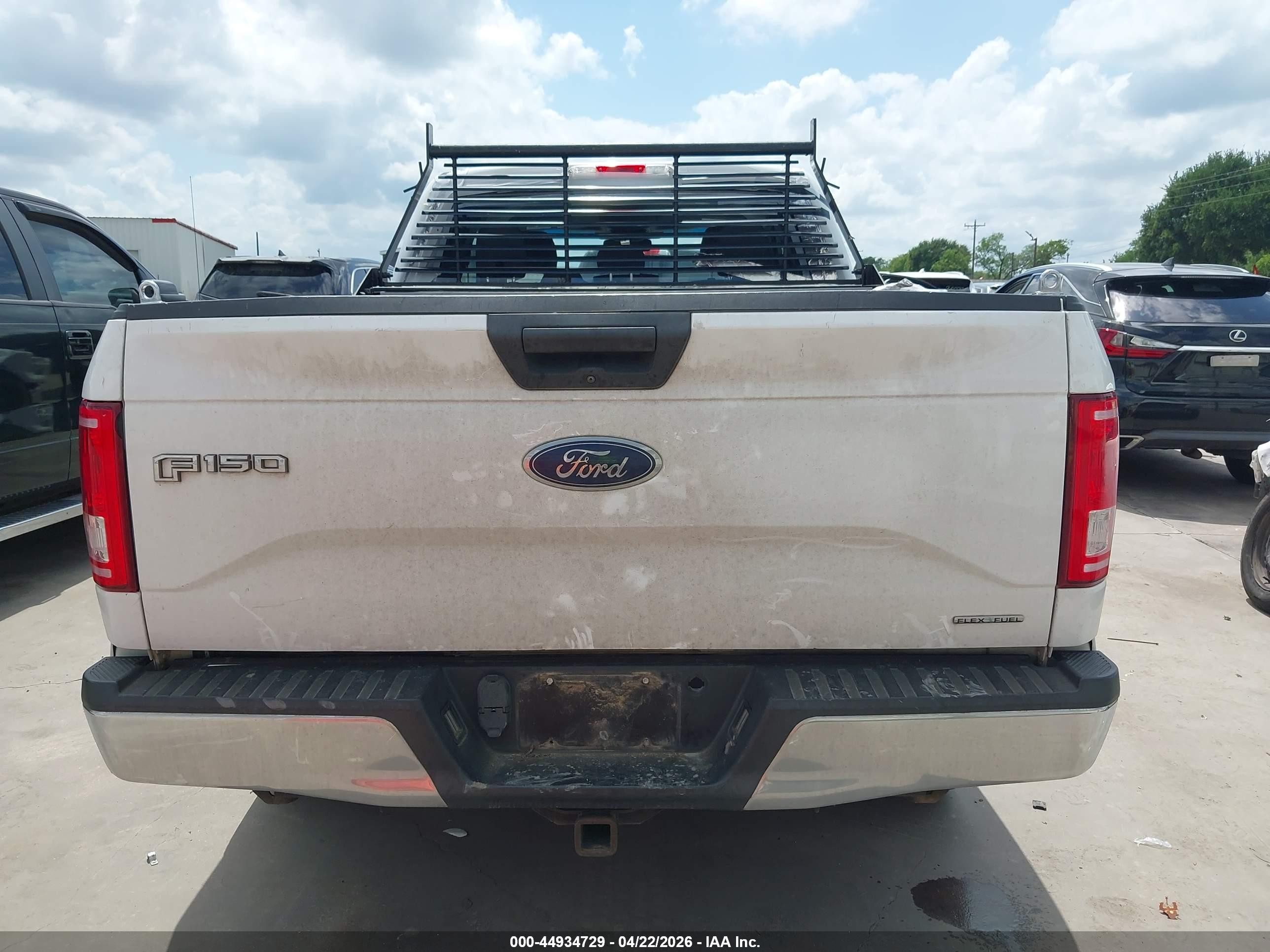 2015 Ford F-150 Xlt White vin: 1FTEX1E83FFD09313
