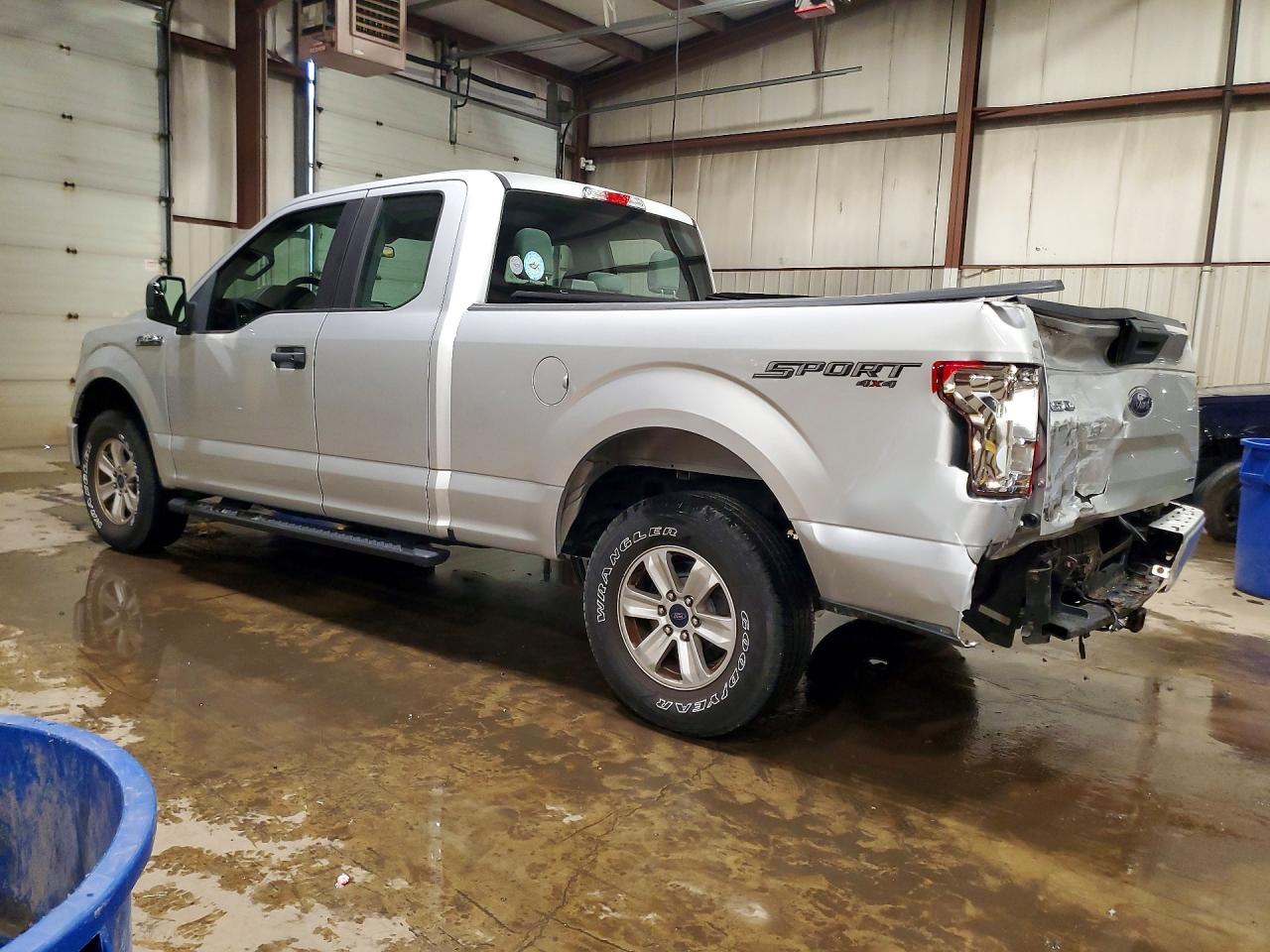 2015 Ford F150 Super Cab Silver vin: 1FTEX1E83FKE26686