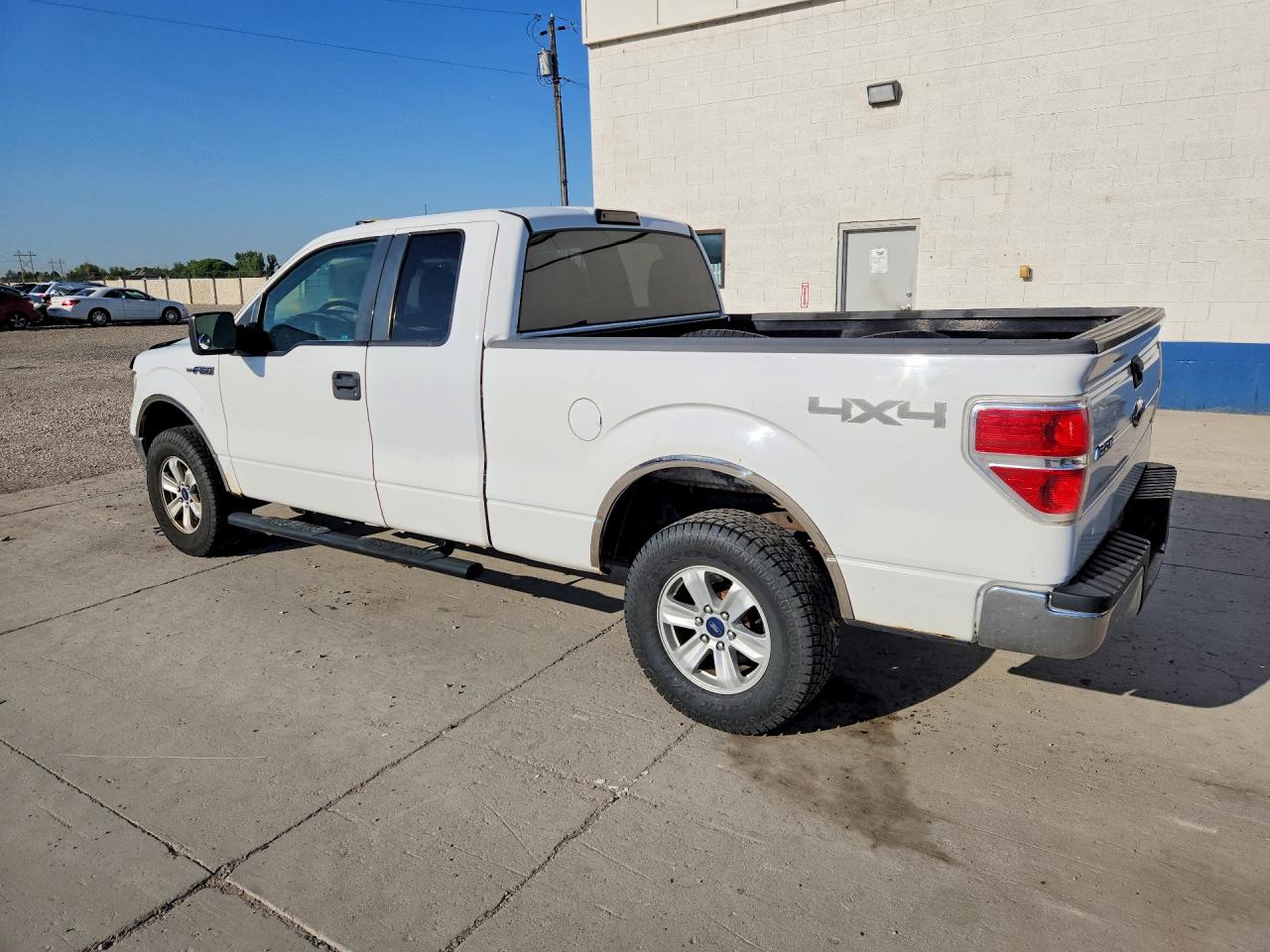 2010 Ford F150 Super Cab White vin: 1FTEX1E84AFC58199