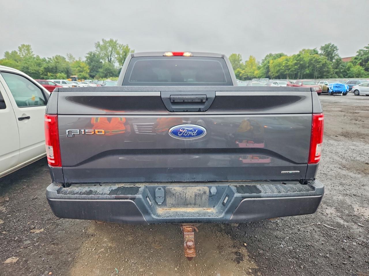 2015 Ford F150 Super Cab Серый vin: 1FTEX1E84FFC56184