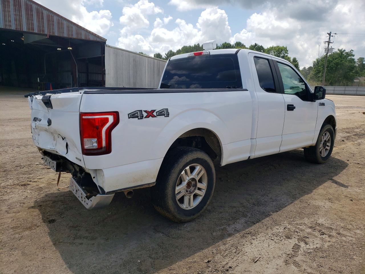 2015 Ford F150 Super Cab White vin: 1FTEX1E84FKE44176