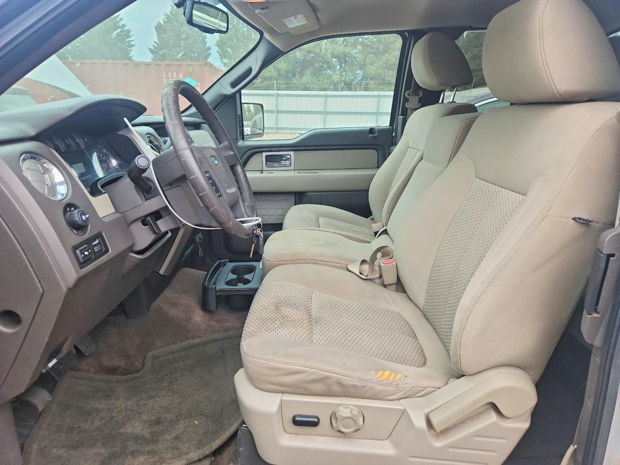 2010 Ford F150 Super Cab Silver vin: 1FTEX1E85AFA48629
