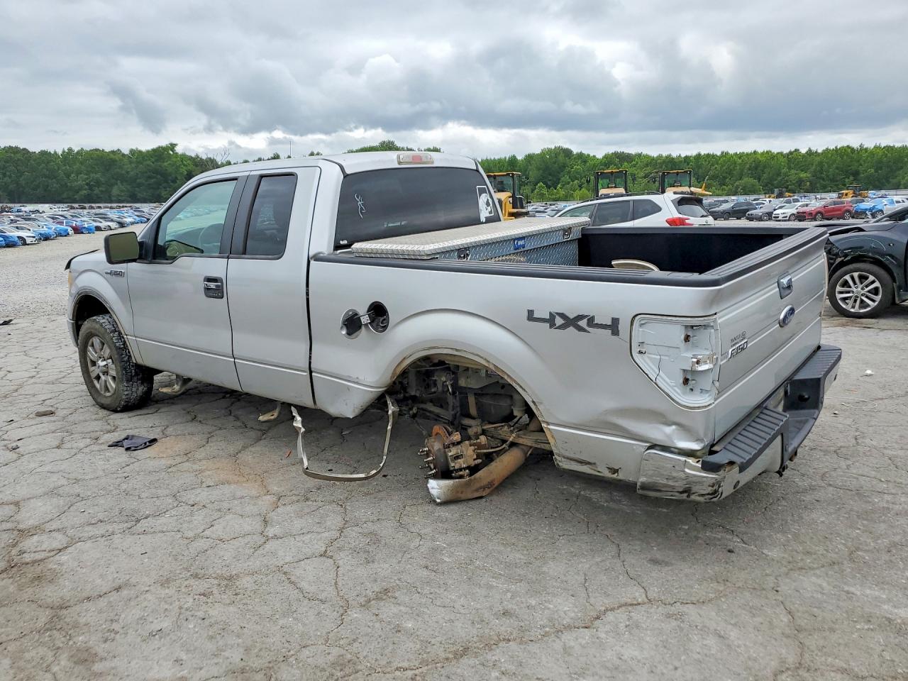 2010 Ford F150 Super Cab Silver vin: 1FTEX1E85AFD24100
