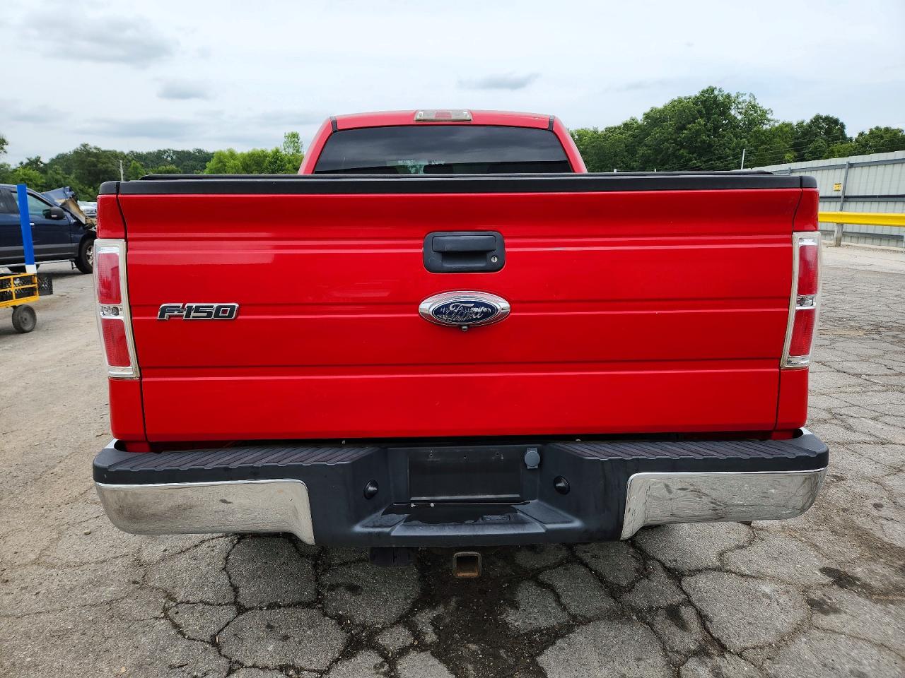 2010 Ford F150 Super Cab Red vin: 1FTEX1E89AKE15670
