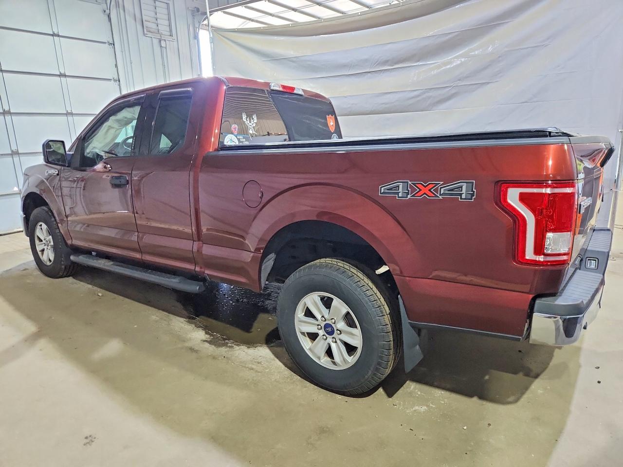 2016 Ford F150 Super Cab Burgundy vin: 1FTEX1E8XGFD07978
