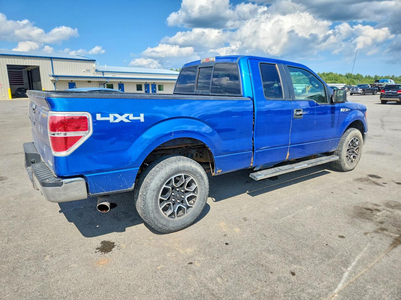 2011 Ford F150 Super Cab Blue vin: 1FTEX1EM0BFC26106