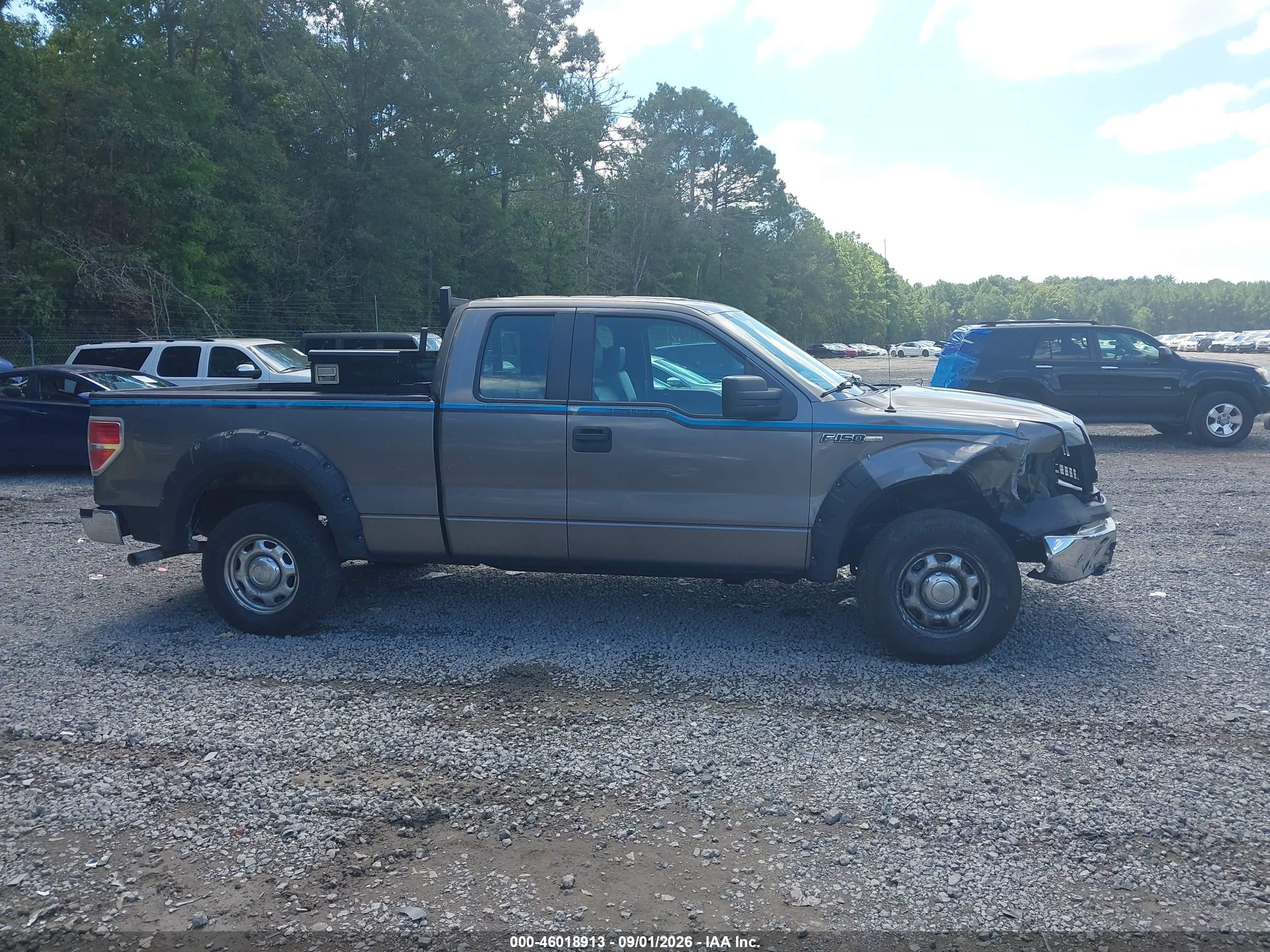 2013 Ford F-150 Xl Серый vin: 1FTEX1EM0DFB56383