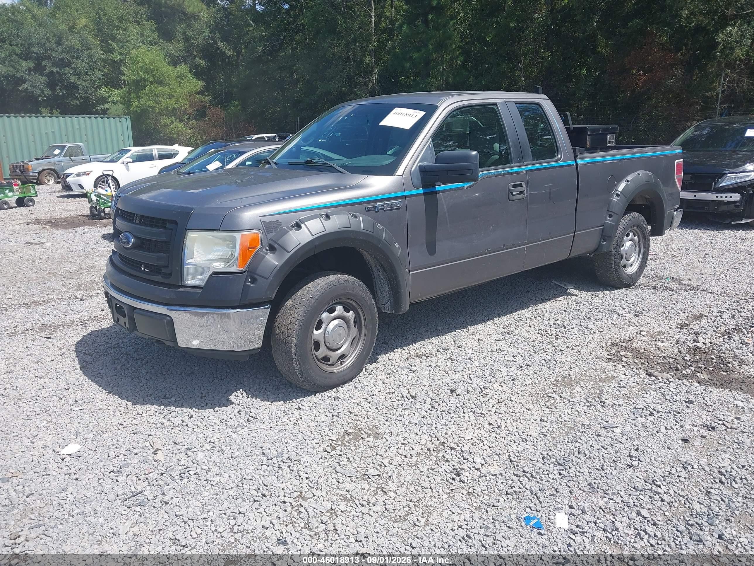 2013 Ford F-150 Xl Серый vin: 1FTEX1EM0DFB56383