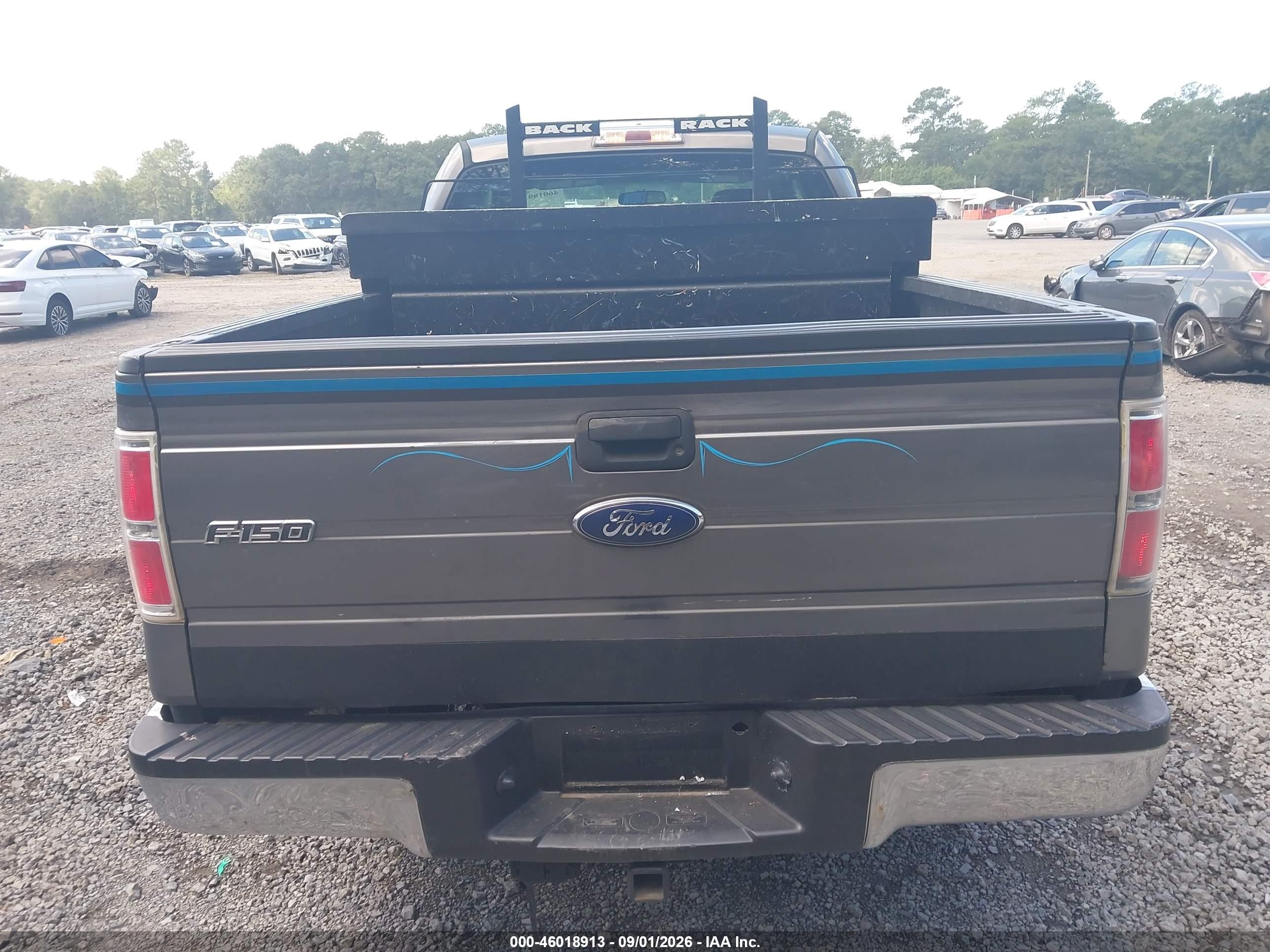 2013 Ford F-150 Xl Серый vin: 1FTEX1EM0DFB56383