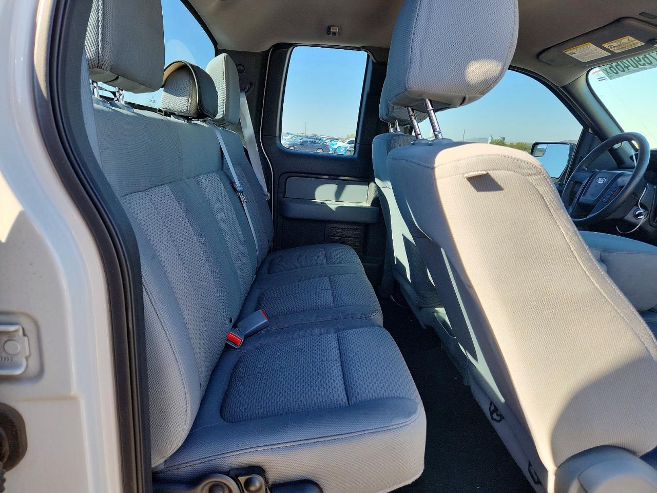 2013 Ford F150 Super Cab White vin: 1FTEX1EM0DFD83122