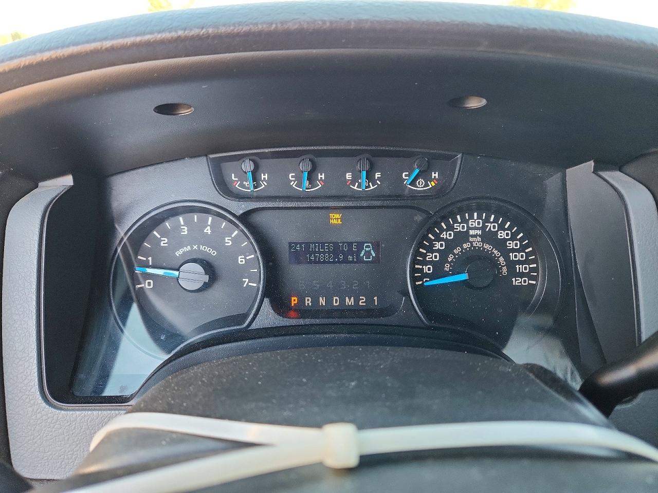 2013 Ford F150 Super Cab White vin: 1FTEX1EM0DFD83122