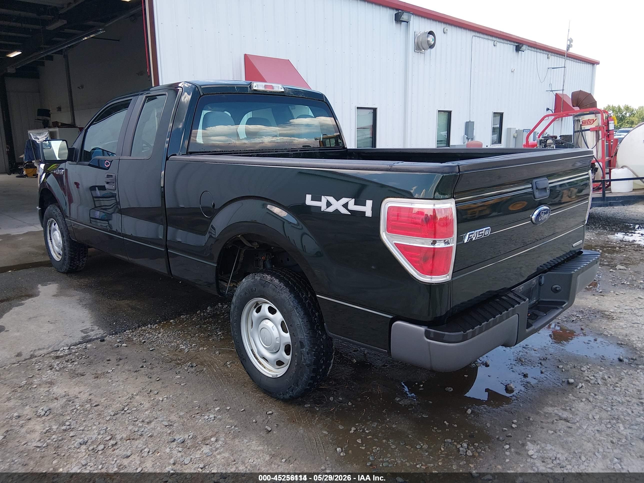 2014 Ford F-150 Xl Green vin: 1FTEX1EM0EFC01825
