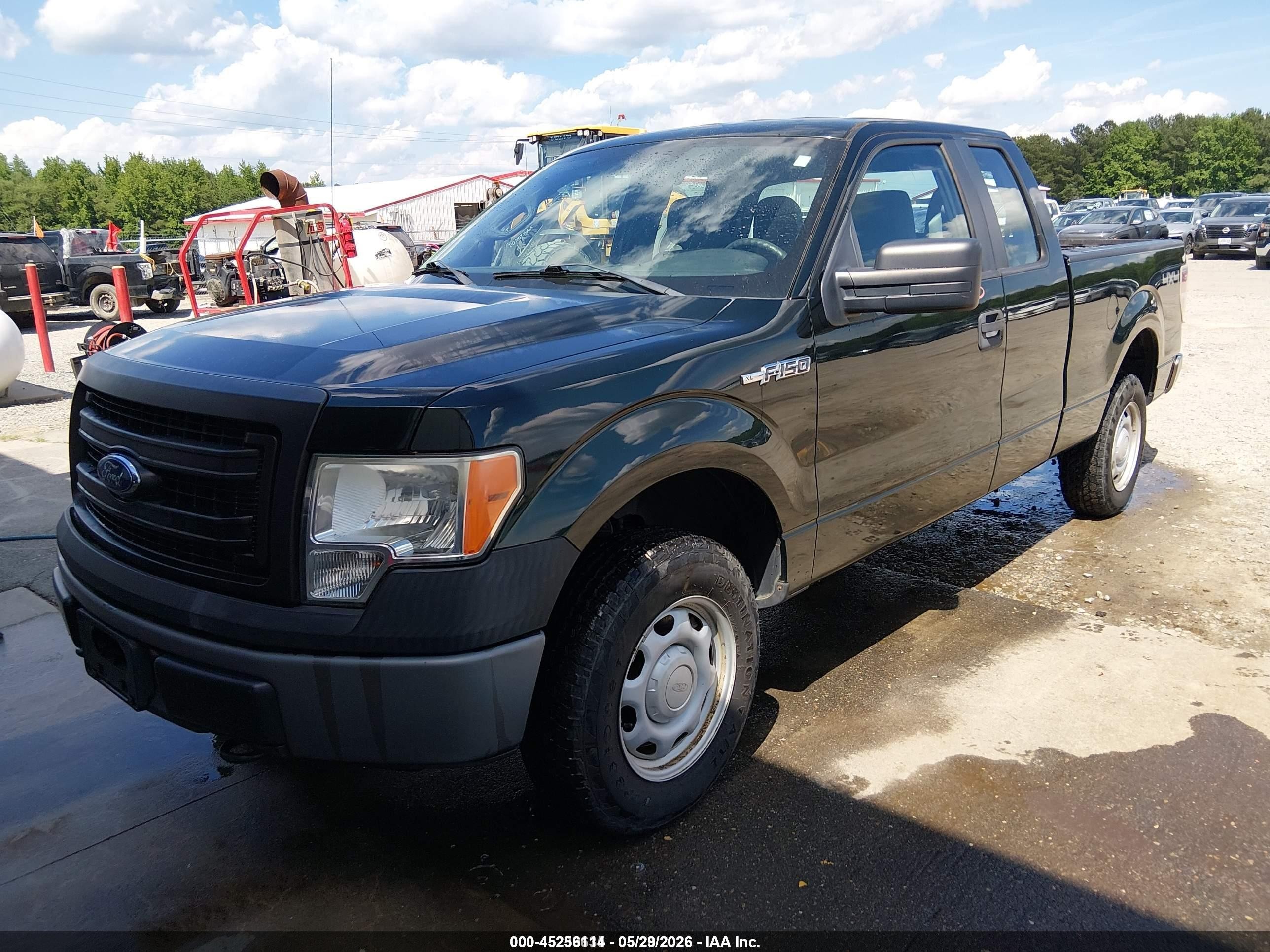 2014 Ford F-150 Xl Green vin: 1FTEX1EM0EFC01825