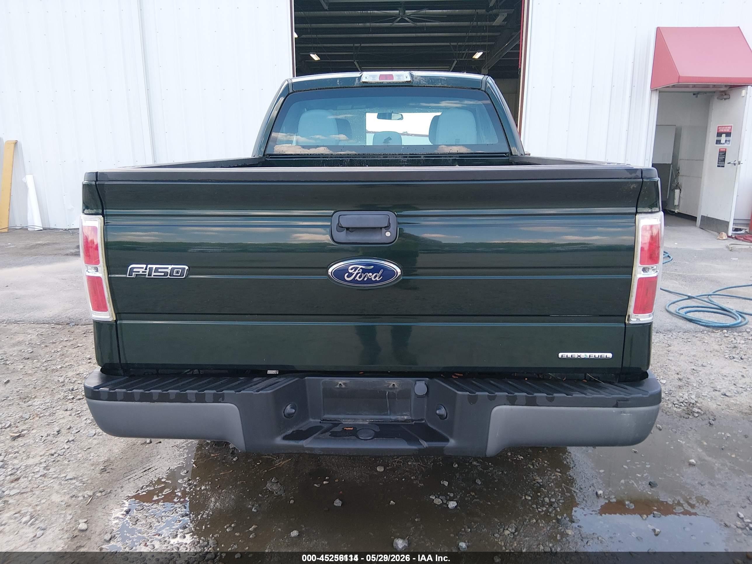 2014 Ford F-150 Xl Green vin: 1FTEX1EM0EFC01825