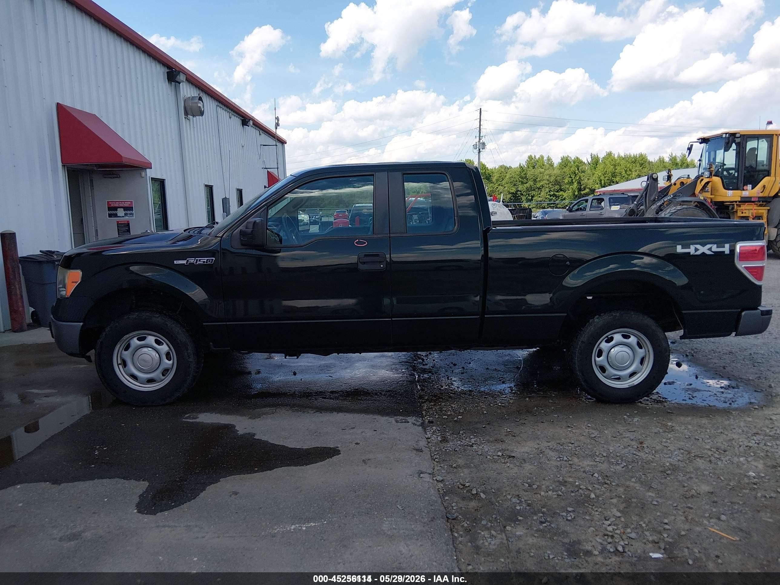 2014 Ford F-150 Xl Green vin: 1FTEX1EM0EFC01825