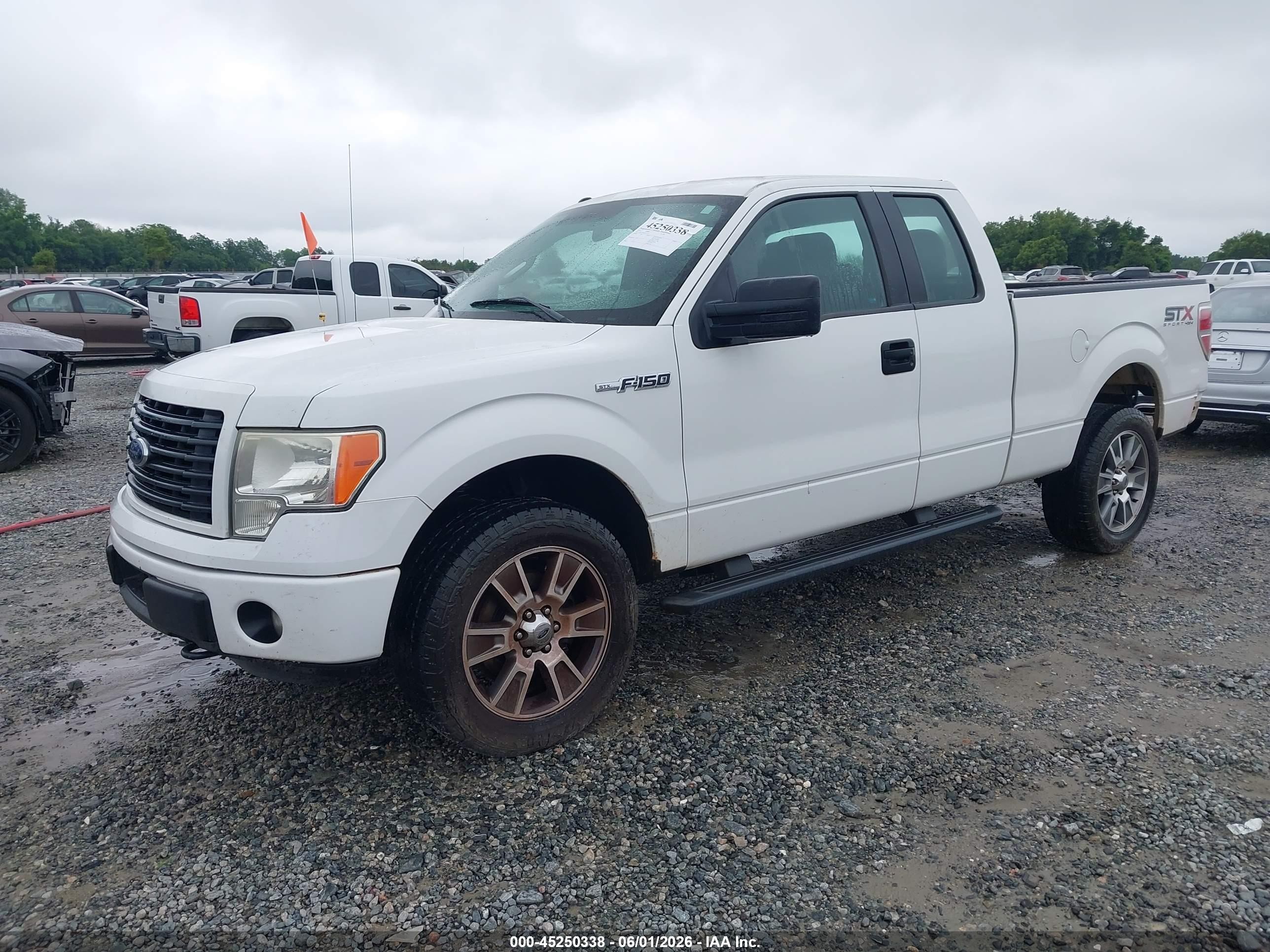 2014 Ford F-150 Stx White vin: 1FTEX1EM0EFC27115