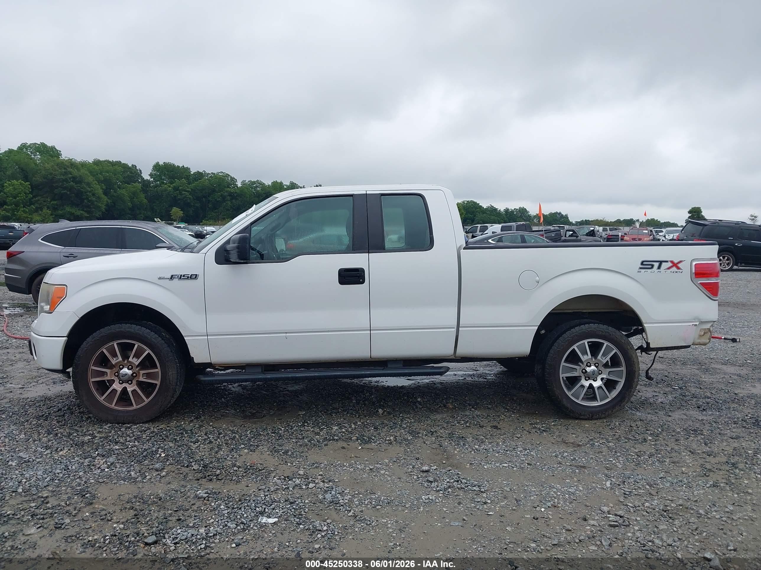 2014 Ford F-150 Stx White vin: 1FTEX1EM0EFC27115