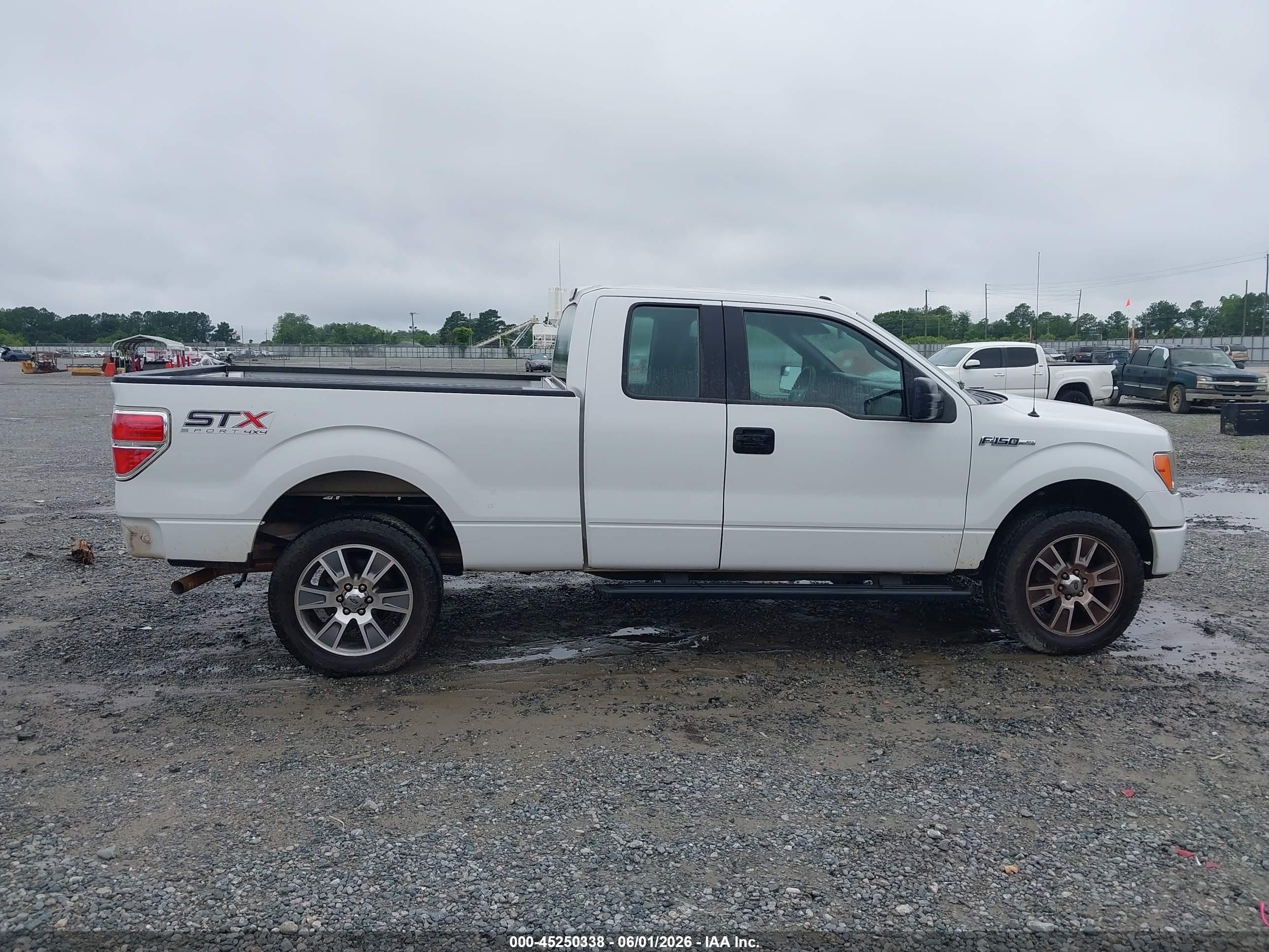 2014 Ford F-150 Stx White vin: 1FTEX1EM0EFC27115