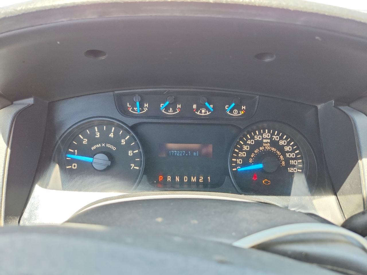 2014 Ford F150 Super Cab Серебряный vin: 1FTEX1EM0EKD46869