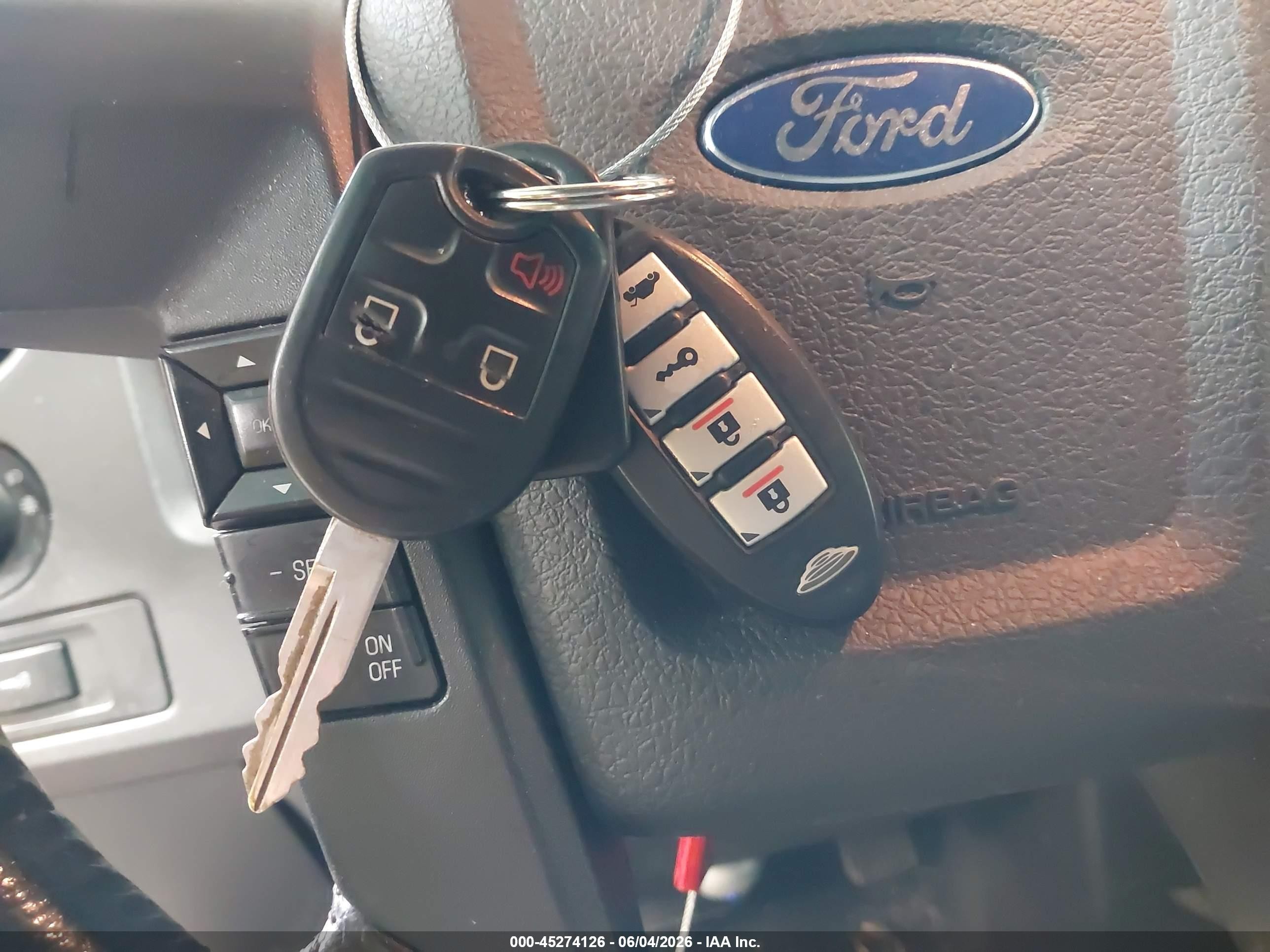 2012 Ford F-150 Xlt Red vin: 1FTEX1EM1CFB55208