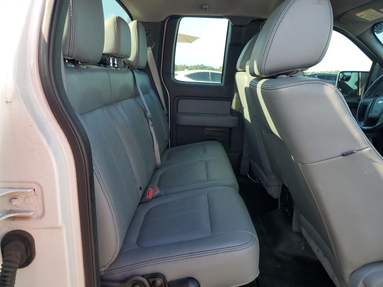 2012 Ford F150 Super Cab White vin: 1FTEX1EM1CFC22387