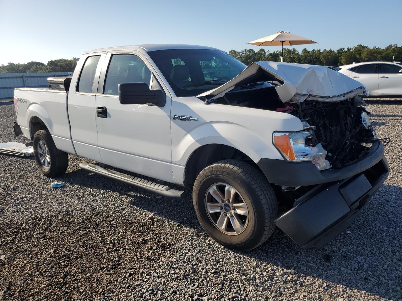 2012 Ford F150 Super Cab White vin: 1FTEX1EM1CFC22387