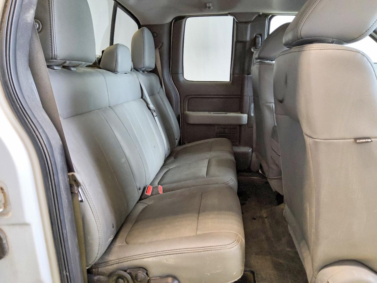 2013 Ford F150 Super Cab White vin: 1FTEX1EM1DFC21113