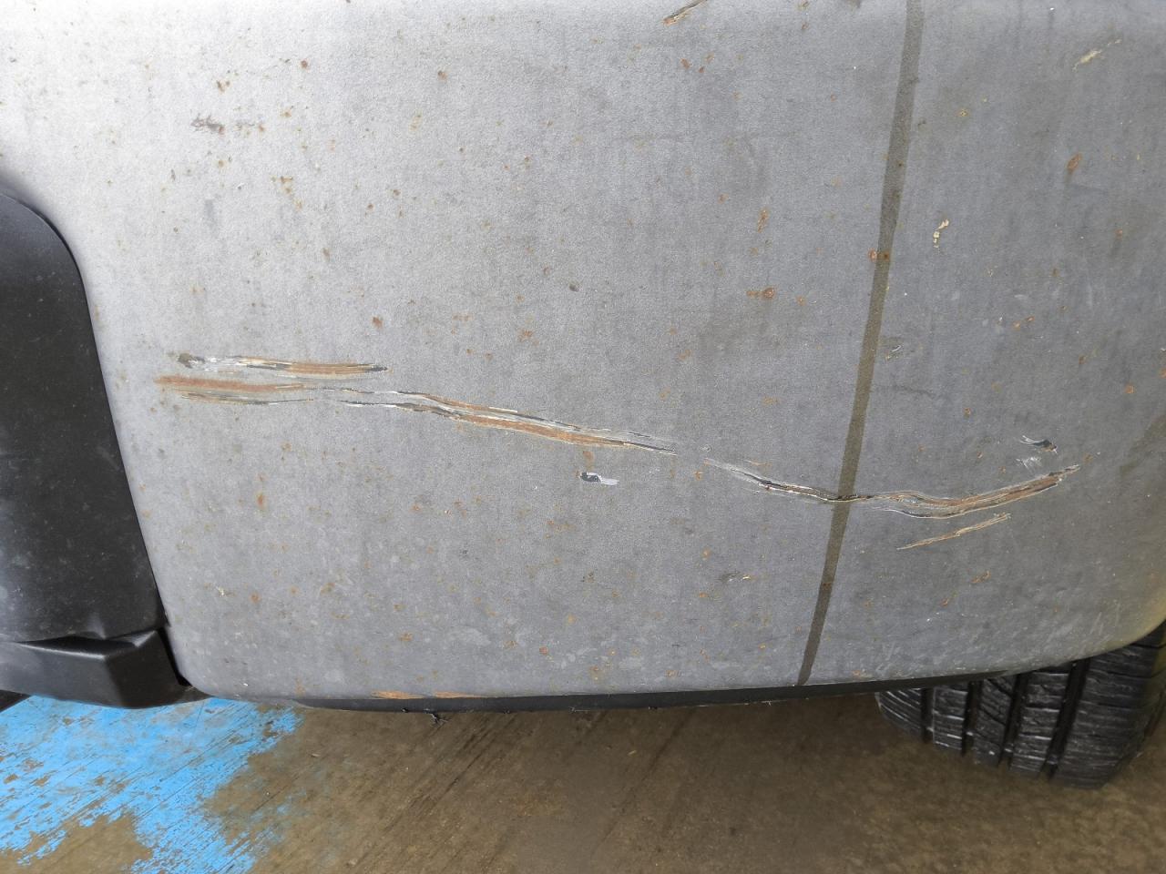 2013 Ford F150 Super Cab White vin: 1FTEX1EM1DFC21113 Damage: Front Bumper, Multiple Scratches Heavy, 5