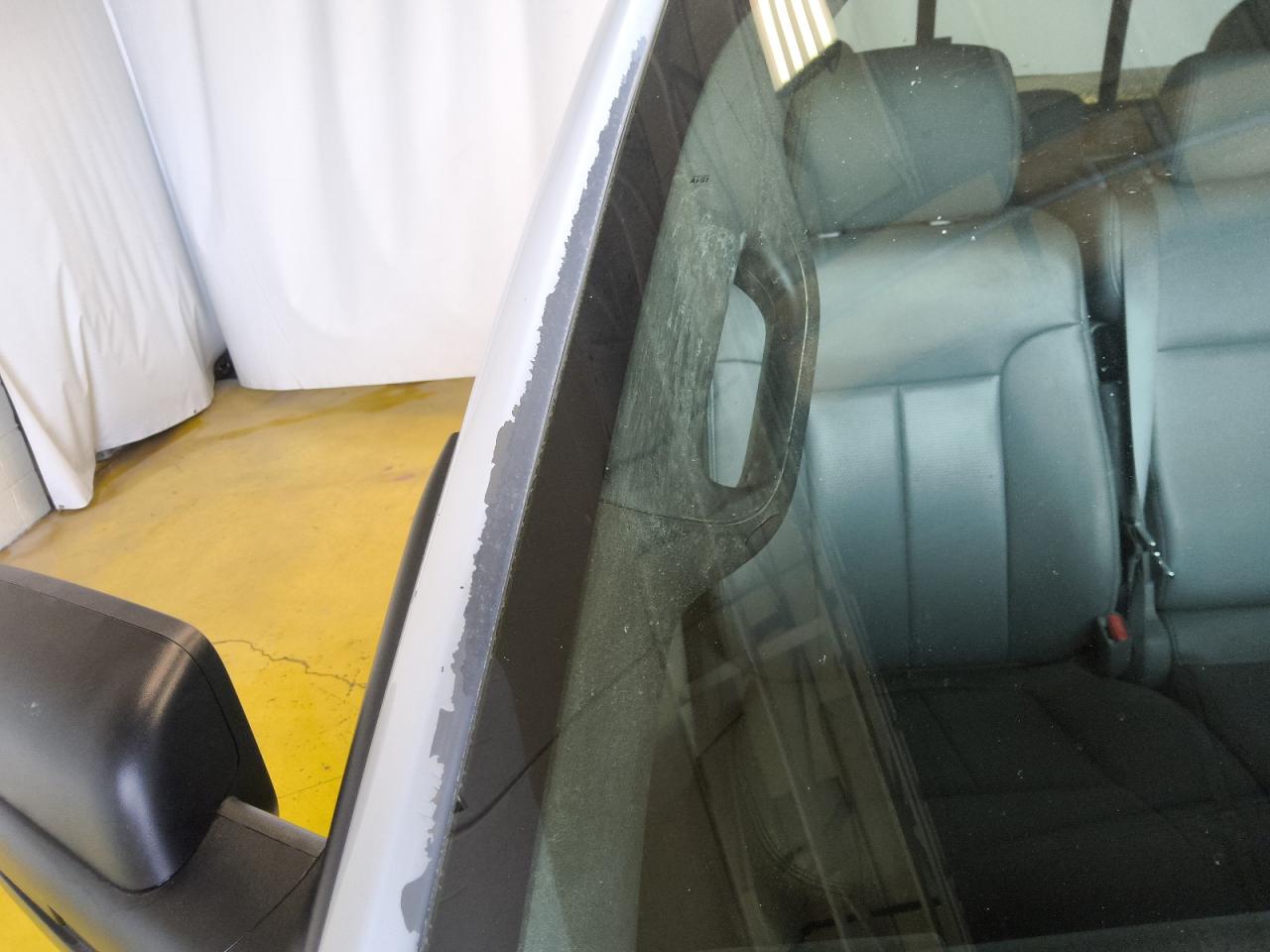 2013 Ford F150 Super Cab White vin: 1FTEX1EM1DFC21113 Damage: Right Drip Rail, Chipped, 4